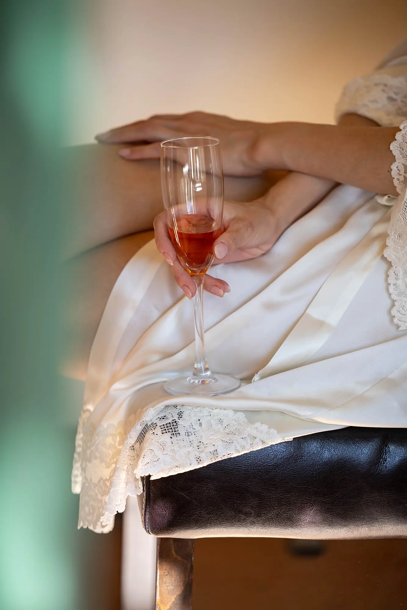 getting ready with champain the morning of the wedding